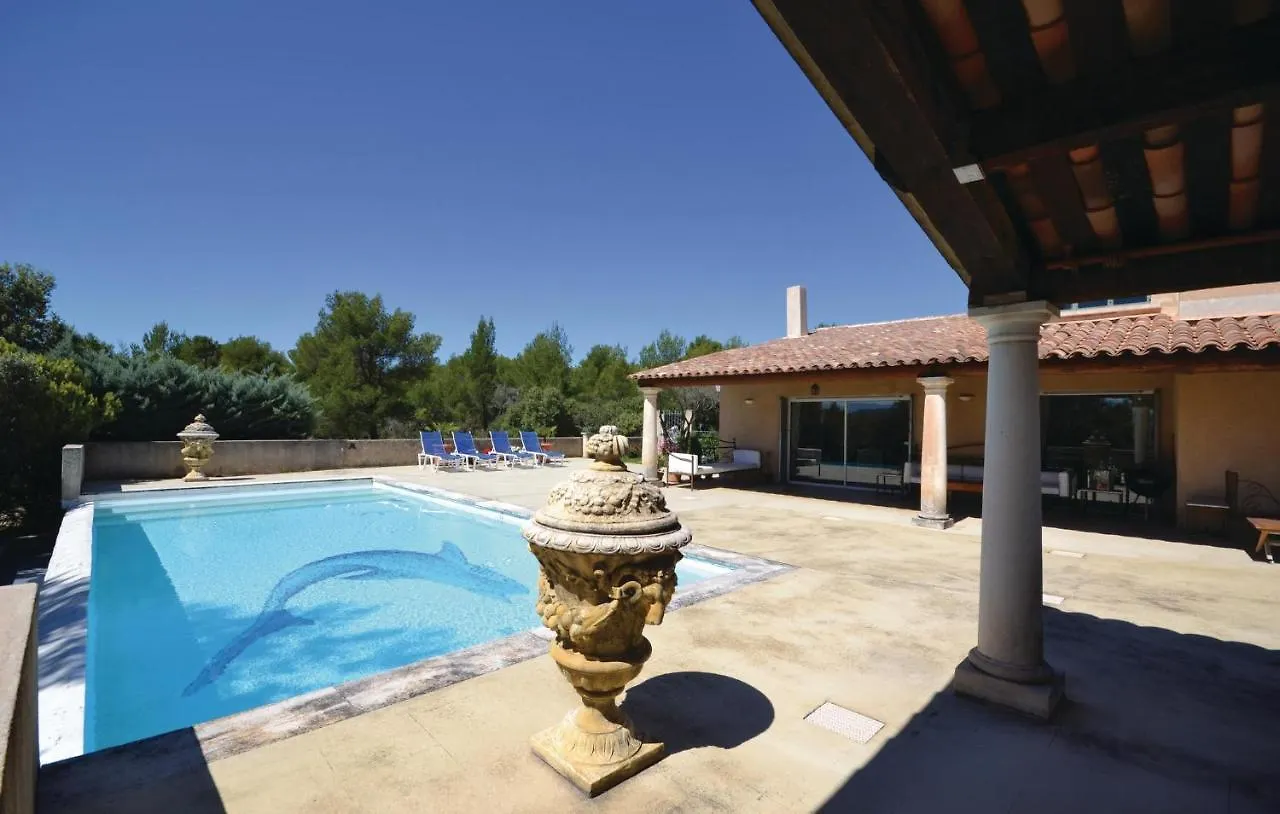 Awesome Home In Joucas With Kitchen Holiday home